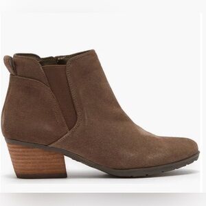 Blondo Victory Waterproof Bootie Dark Taupe Suede Leather Block Heel Size 7